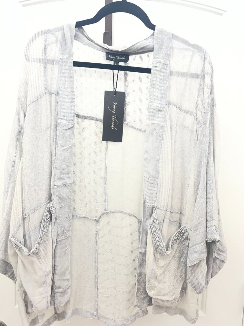 NEW Young threads Boho Embroidered Kimono Cardigan - Silver Gray Size LARGE